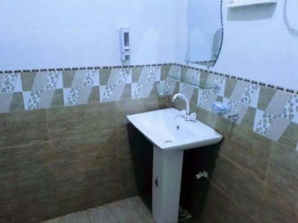 Gulshan Palace Near Millennium Mall image 12